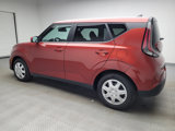 Used 2023 Kia Soul LX image 3
