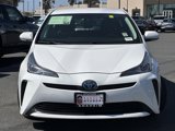 Used 2019 Toyota Prius L Eco image 2