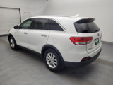 Used 2016 Kia Sorento LX w/ LX Convenience Package image 3