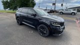 Used 2023 Kia Sorento SX image 2
