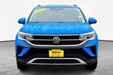 Used 2022 Volkswagen Taos SEL w/ Panoramic Sunroof Package image 3