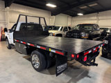 Used 2004 Ford F550 4x4 Regular Cab Super Duty image 2