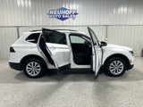 Used 2019 Volkswagen Tiguan S image 2