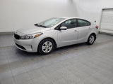 Used 2018 Kia Forte LX image 2