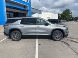 New 2025 Chevrolet Traverse LT image 2