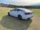 Used 2023 Nissan Altima 2.5 SR image 3