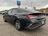 Used 2024 Hyundai Elantra SEL image 5