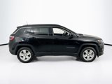 Used 2022 Jeep Compass Latitude image 4