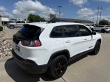 Used 2020 Jeep Cherokee Latitude Plus image 5
