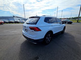 Used 2019 Volkswagen Tiguan SEL image 3