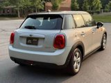 Used 2015 MINI Cooper 4-Door Hardtop image 4
