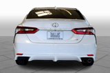 Used 2022 Toyota Camry SE image 4