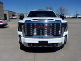 Used 2024 GMC Sierra 2500 Denali image 3