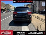 Used 2011 Jeep Grand Cherokee Laredo image 4