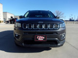 Used 2017 Jeep Compass Latitude image 3