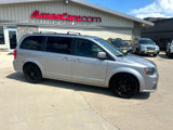Used 2019 Dodge Grand Caravan GT image 2