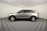 Used 2016 Kia Sorento L image 2