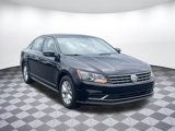 Used 2017 Volkswagen Passat 1.8T S image 6