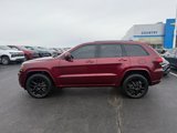 Used 2018 Jeep Grand Cherokee Altitude image 2
