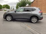 Used 2018 Nissan Rogue SV image 4