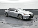 Used 2016 Toyota Camry SE image 4