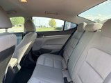 Used 2017 Hyundai Elantra SE image 3
