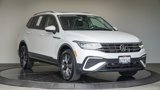 Used 2022 Volkswagen Tiguan SE w/ Panoramic Sunroof Package image 6