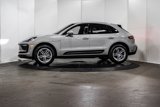 Used 2025 Porsche Macan image 2