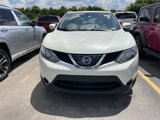Used 2018 Nissan Rogue Sport SL image 2