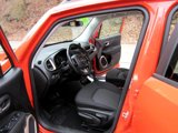 Used 2017 Jeep Renegade Latitude image 5
