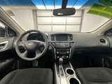 Used 2016 Nissan Pathfinder SV image 4