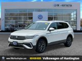 Certified 2023 Volkswagen Tiguan SE image 2