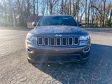 Used 2021 Jeep Grand Cherokee Laredo image 2