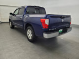 Used 2017 Nissan Titan SV image 5