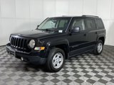 Used 2016 Jeep Patriot Sport w/ Power Value Group image 2