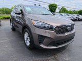 Used 2019 Kia Sorento LX w/ LX Convenience Package image 4