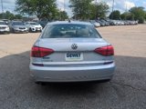 Used 2016 Volkswagen Passat 1.8T SE w/ Lighting Package (P06) image 4