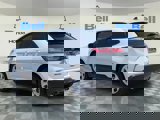 Used 2019 Ford Edge SE image 3