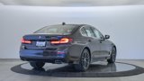Certified 2022 BMW 530e w/ Premium Package image 5