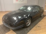 Used 1986 Pontiac Fiero SE image 2
