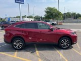 Used 2022 Toyota Venza LE image 4