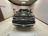 Used 2005 Chevrolet Silverado 2500 LT w/ Heavy-Duty Power Package image 2