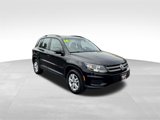 Used 2016 Volkswagen Tiguan S image 3