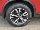 Used 2017 Nissan Rogue SL image 5