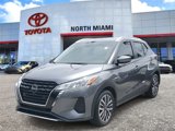 Used 2022 Nissan Kicks SV image 2