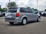 Used 2016 Dodge Grand Caravan SE w/ Quick Order Package 29E SE image 3