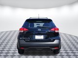 Used 2018 Nissan Kicks SR image 6
