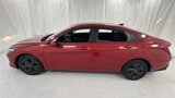 Used 2021 Hyundai Elantra SEL image 6