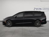 New 2025 Chrysler Pacifica Limited image 3