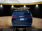 Used 2022 Chrysler Pacifica Touring-L image 5